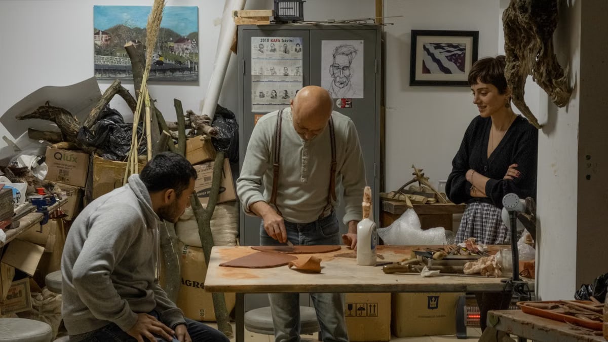 Craftspeople focus on creating art in a workshop in Zonguldak, Türkiye.